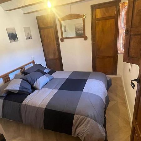 Acogedora Casa Con Patio-Parking Villa Albarracin Exterior photo
