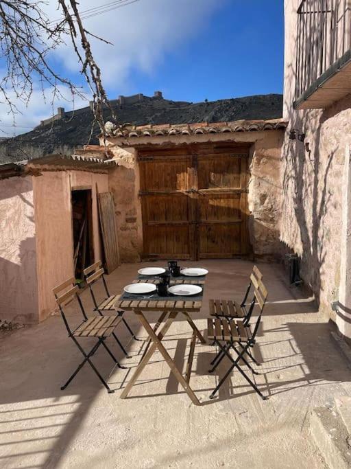 Acogedora Casa Con Patio-Parking Villa Albarracin Exterior photo
