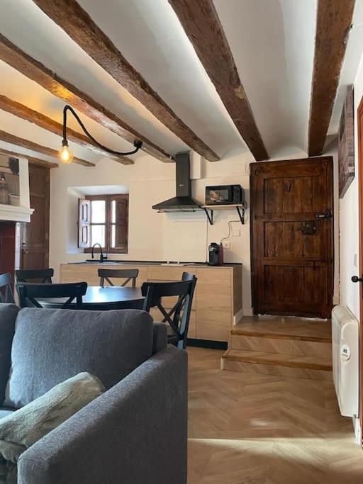 Acogedora Casa Con Patio-Parking Villa Albarracin Exterior photo