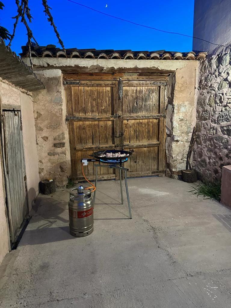 Acogedora Casa Con Patio-Parking Villa Albarracin Exterior photo